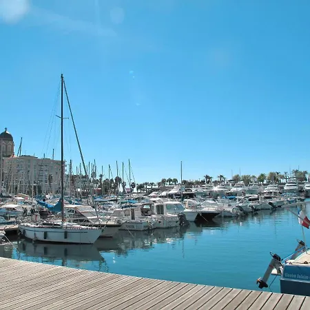Les Collines De Valescure By Interhome Lejlighed Saint-Raphaël