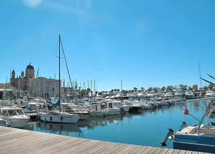 Les Collines De Valescure By Interhome Lejlighed Saint-Raphaël