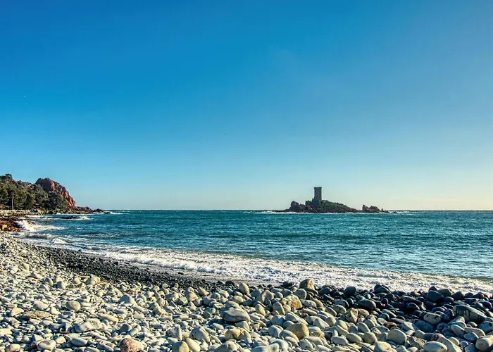 Les Collines De Valescure By Interhome شقة Saint-Raphaël