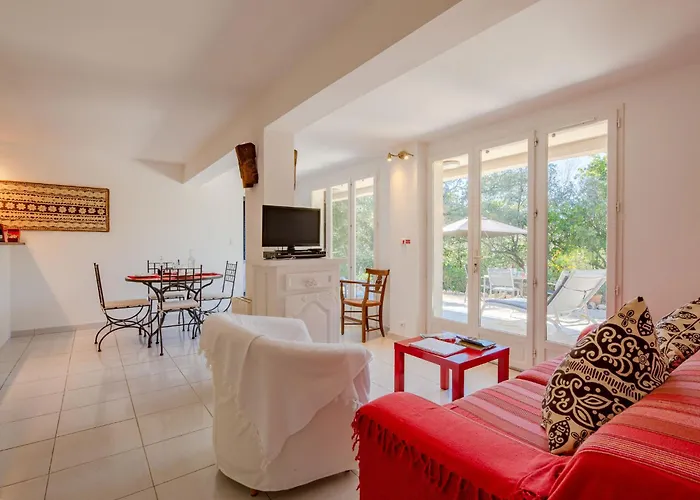 Les Collines De Valescure By Interhome شقة